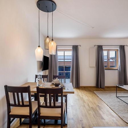 גילכינג Ferienwohnung Rosa מראה חיצוני תמונה